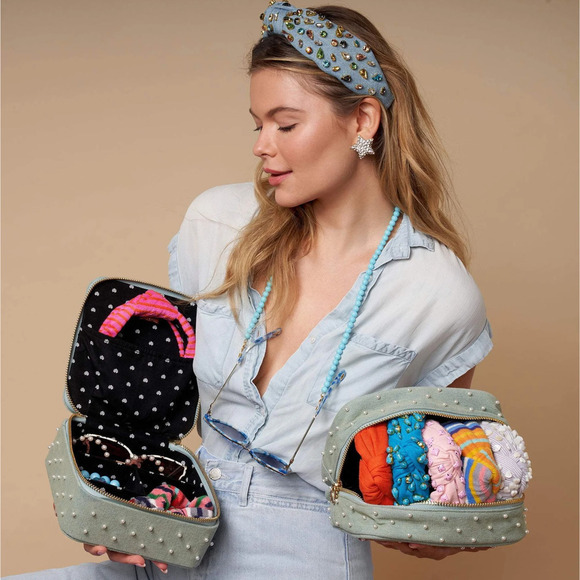 Lele Sadoughi Black Velvet Pearl Embellished Essentials Pouch NWOT - Picture 9 of 10